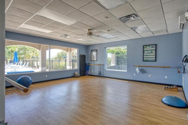 9413 FOREST HILLS CIRCLE, Sarasota, FL 34238