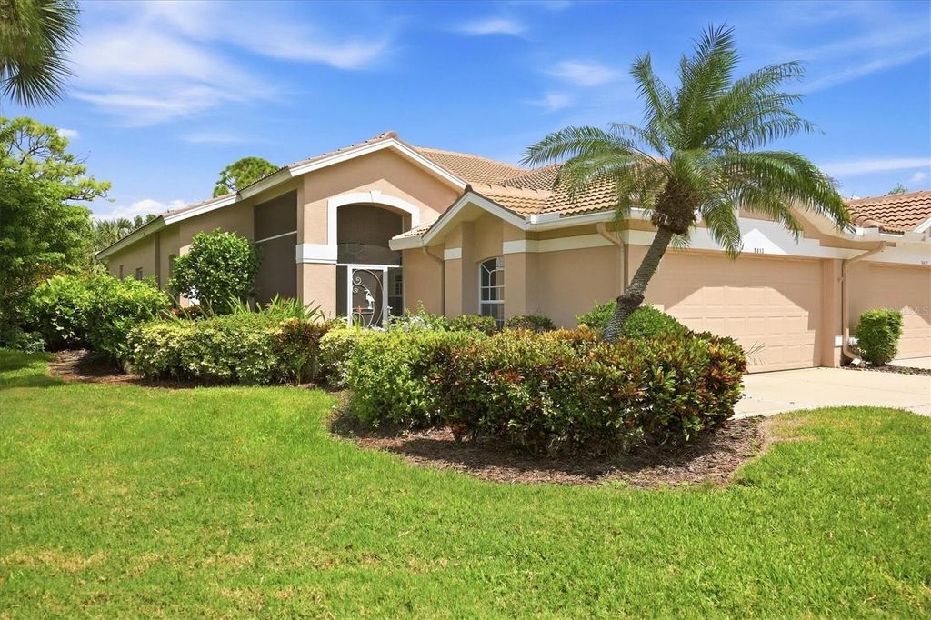 9413 FOREST HILLS CIRCLE, Sarasota, FL 34238
