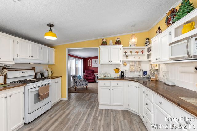 1644 E David Highway, Ionia, MI 48846