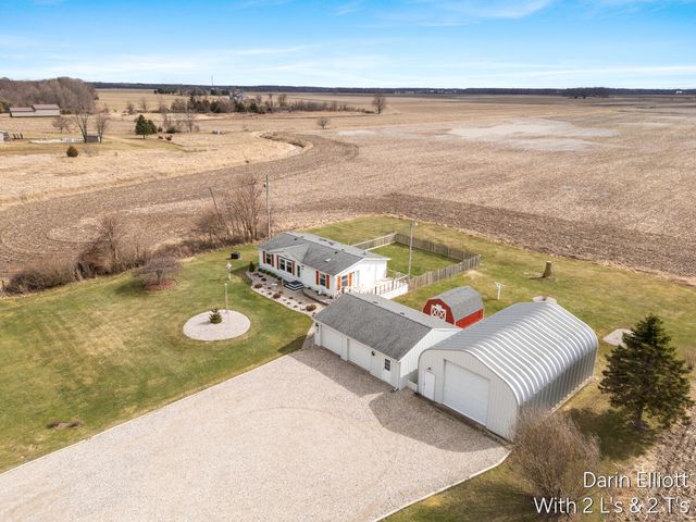 1644 E David Highway, Ionia, MI 48846
