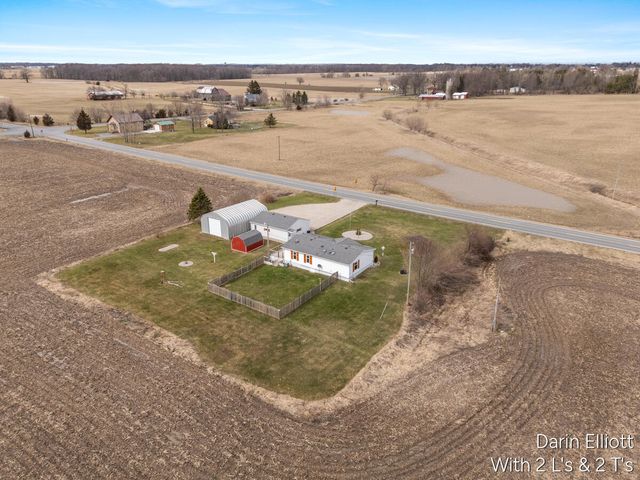 1644 E David Highway, Ionia, MI 48846