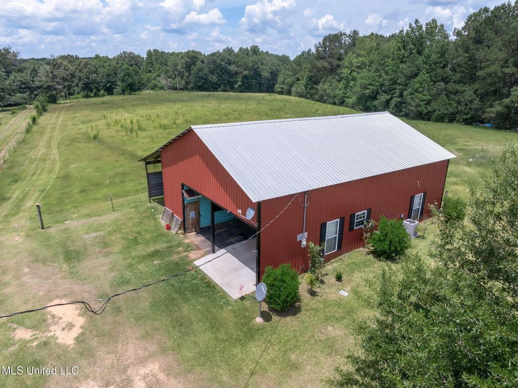 1104 Old Highway 24 Extension, Mccomb, MS 39648