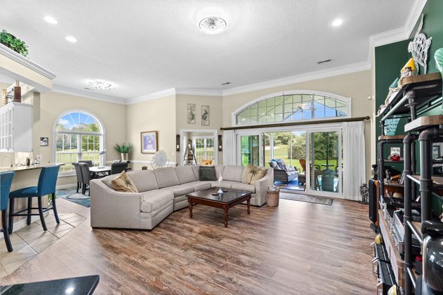 115 Coleman Ct., Pawleys Island, SC 29585