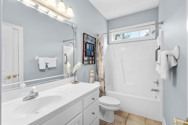 115 Coleman Ct., Pawleys Island, SC 29585