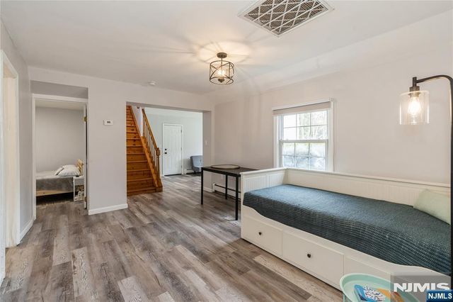 62 Valley Road, Glen Rock, NJ 07452