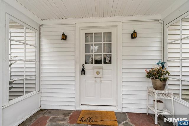 62 Valley Road, Glen Rock, NJ 07452
