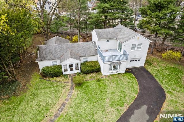62 Valley Road, Glen Rock, NJ 07452