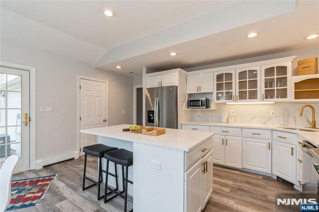 62 Valley Road, Glen Rock, NJ 07452
