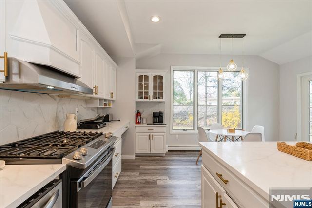 62 Valley Road, Glen Rock, NJ 07452