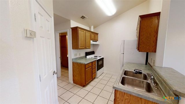 412 Burleson Street 121, San Marcos, TX 78666