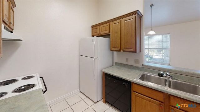 412 Burleson Street 121, San Marcos, TX 78666