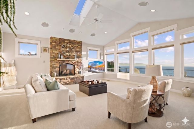 813 Bergwacht Place, Coupeville, WA 98239