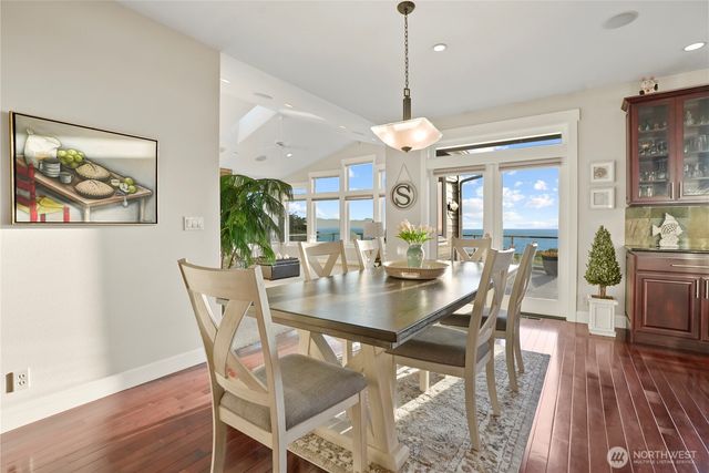 813 Bergwacht Place, Coupeville, WA 98239