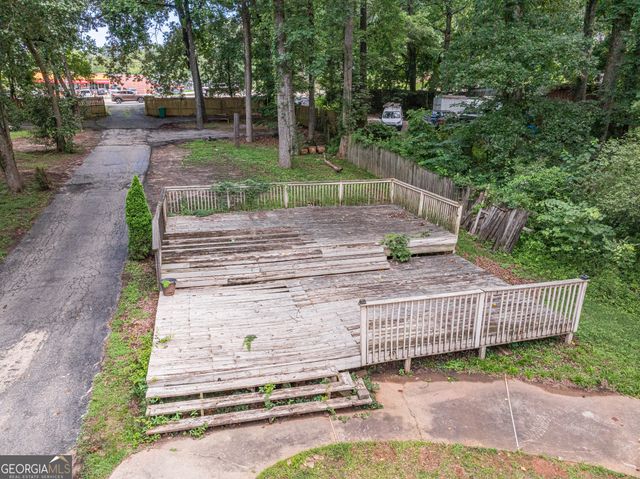 8035 ROCKBRIDGE Road, Lithonia, GA 30058