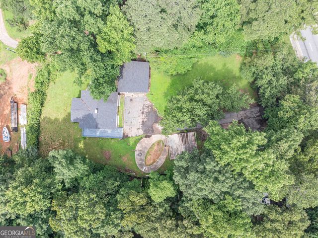 8035 ROCKBRIDGE Road, Lithonia, GA 30058