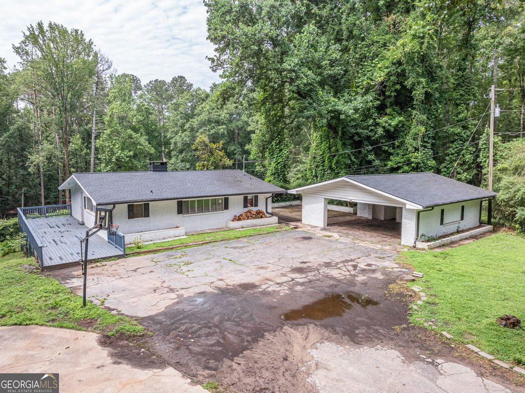 8035 ROCKBRIDGE Road, Lithonia, GA 30058
