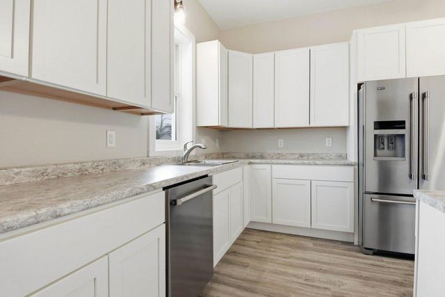 803 N Main Street, Rice Lake, WI 54868