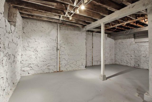 803 N Main Street, Rice Lake, WI 54868