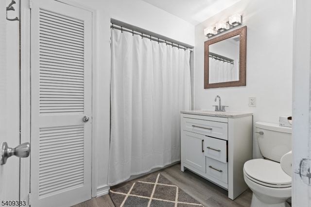 130 Flocktown Rd, Washington Twp., NJ 07853