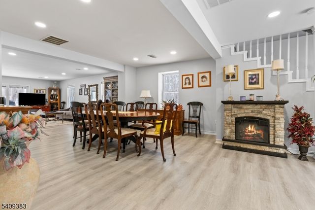 130 Flocktown Rd, Washington Twp., NJ 07853