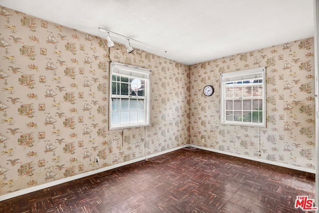 3701 Inglewood Boulevard, Los Angeles, CA 90066