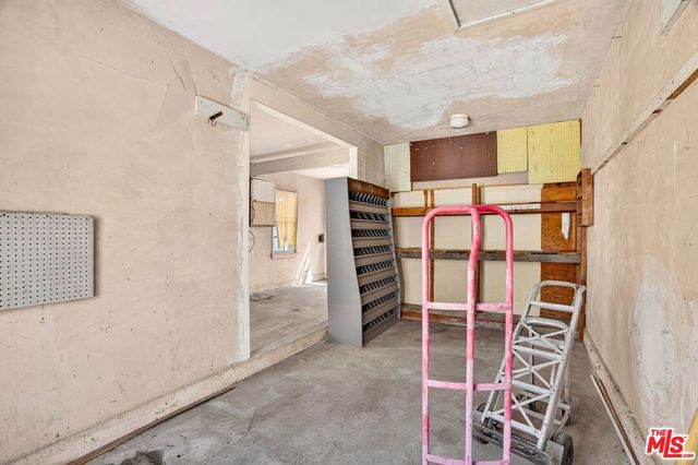3701 Inglewood Boulevard, Los Angeles, CA 90066