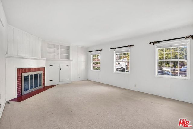 3701 Inglewood Boulevard, Los Angeles, CA 90066