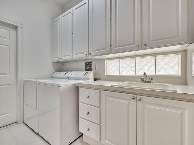8701 Oldham Way, West Palm Beach, FL 33412