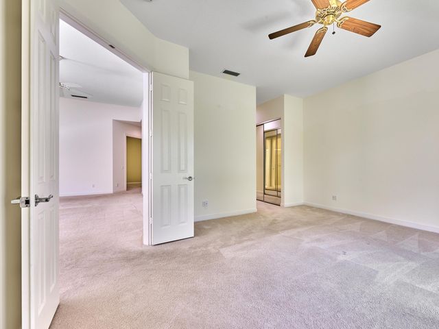 8701 Oldham Way, West Palm Beach, FL 33412