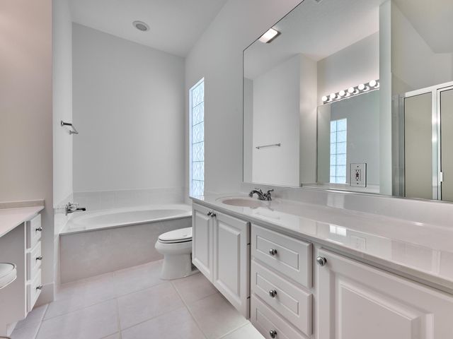 8701 Oldham Way, West Palm Beach, FL 33412