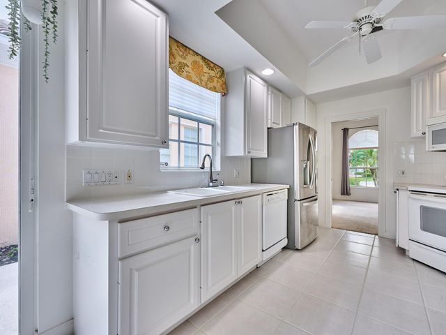 8701 Oldham Way, West Palm Beach, FL 33412