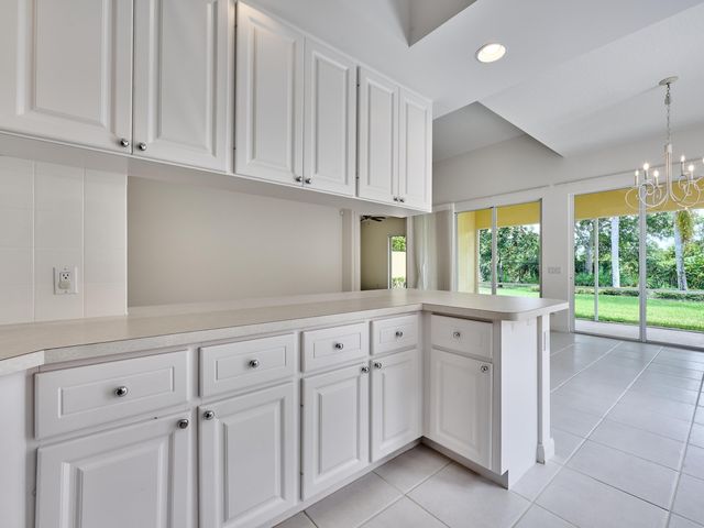 8701 Oldham Way, West Palm Beach, FL 33412