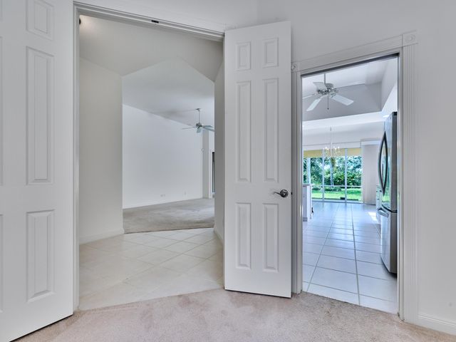 8701 Oldham Way, West Palm Beach, FL 33412
