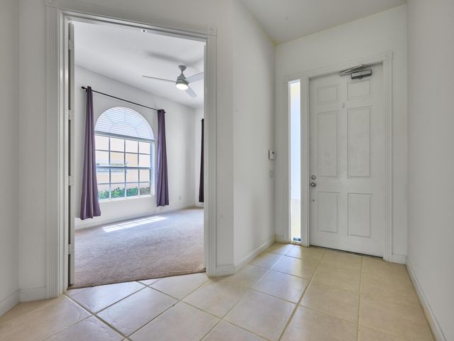 8701 Oldham Way, West Palm Beach, FL 33412