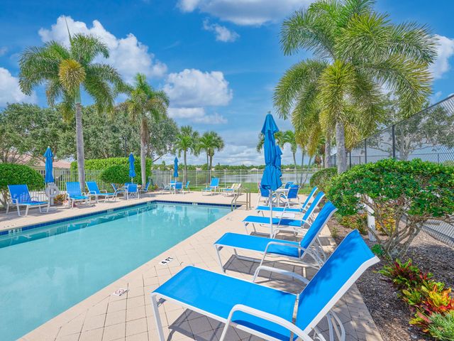 8701 Oldham Way, West Palm Beach, FL 33412