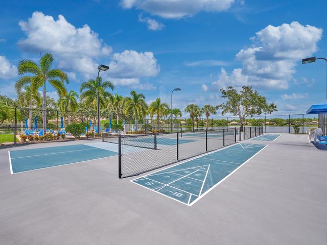8701 Oldham Way, West Palm Beach, FL 33412