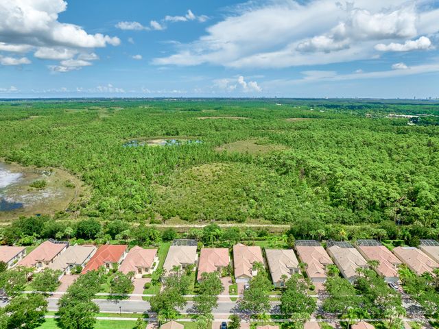 8701 Oldham Way, West Palm Beach, FL 33412