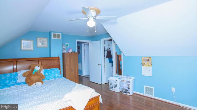 5804 RUNFORD DR, Hyattsville, MD 20784