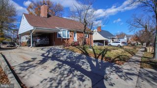 5804 RUNFORD DR, Hyattsville, MD 20784