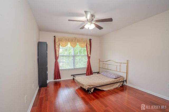 1101 Cottonwood Court, North Brunswick, NJ 08902