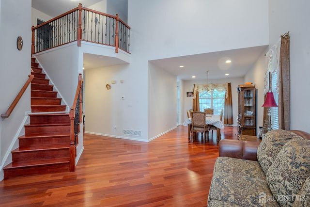 1101 Cottonwood Court, North Brunswick, NJ 08902
