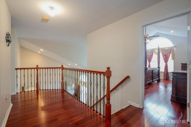 1101 Cottonwood Court, North Brunswick, NJ 08902