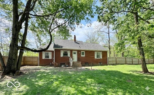 9994 E Taylor Avenue, Zionsville, IN 46077