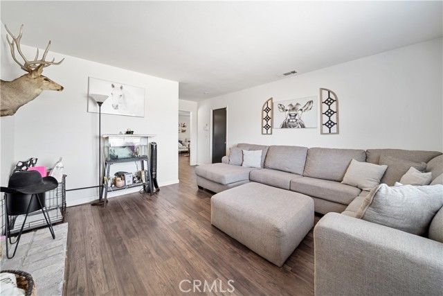 18951 Avenue B, Perris, CA 92570