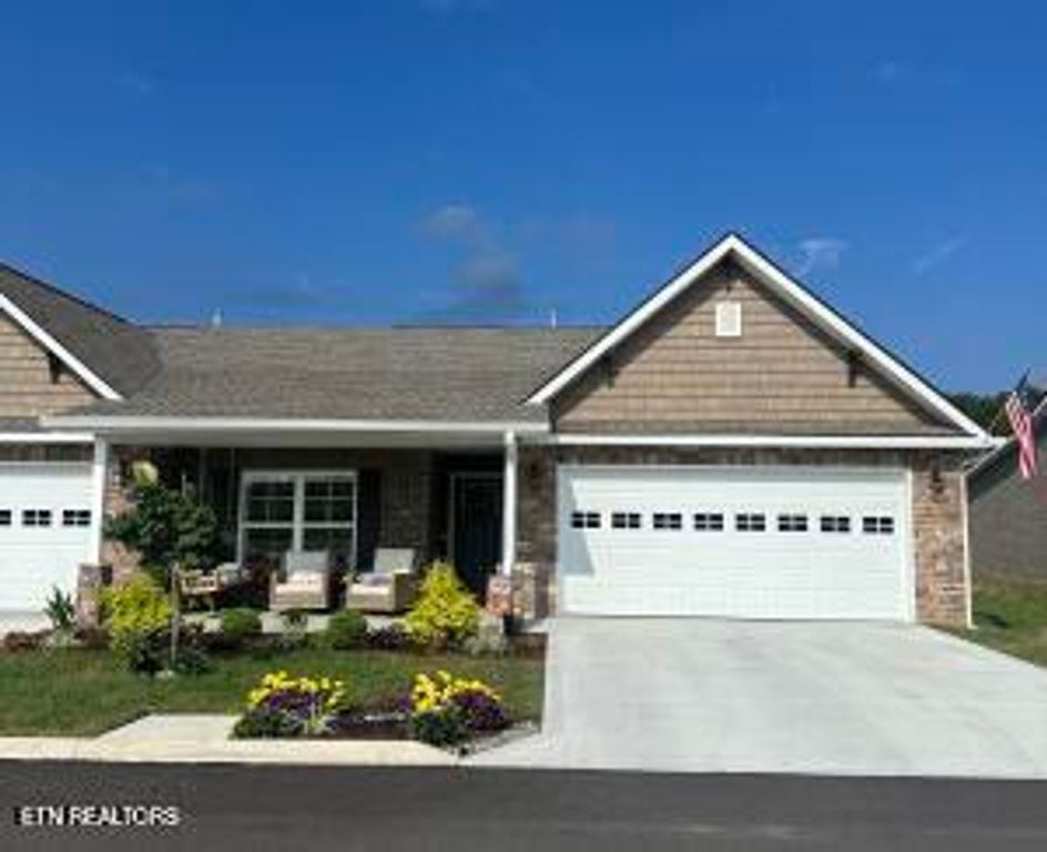 540 Henderson Rd 137, Pigeon Forge, TN 37863