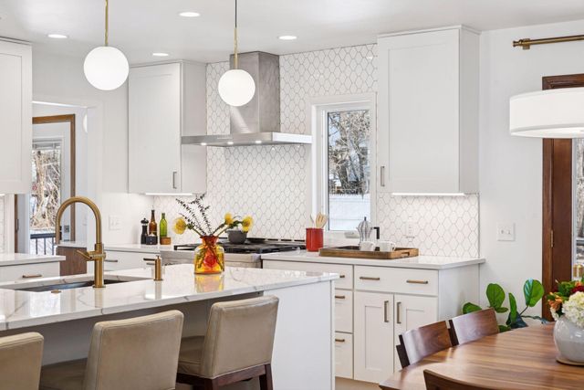 1790 Lake Street, Lauderdale, MN 55113