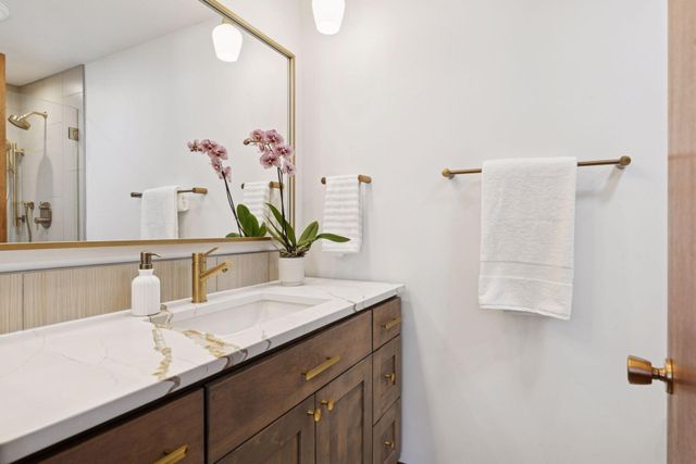 1790 Lake Street, Lauderdale, MN 55113