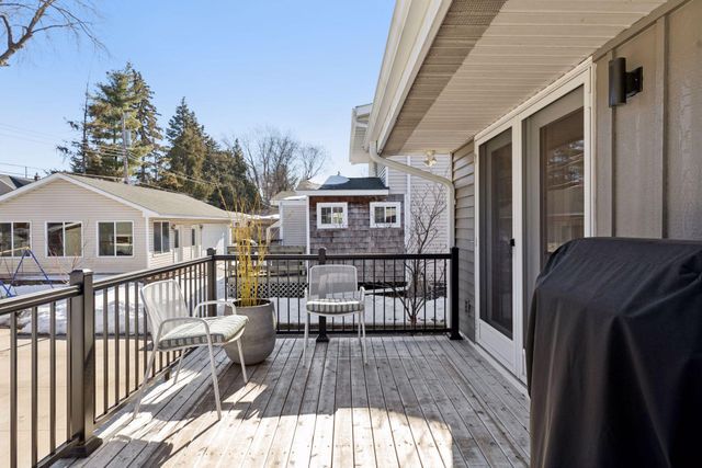 1790 Lake Street, Lauderdale, MN 55113