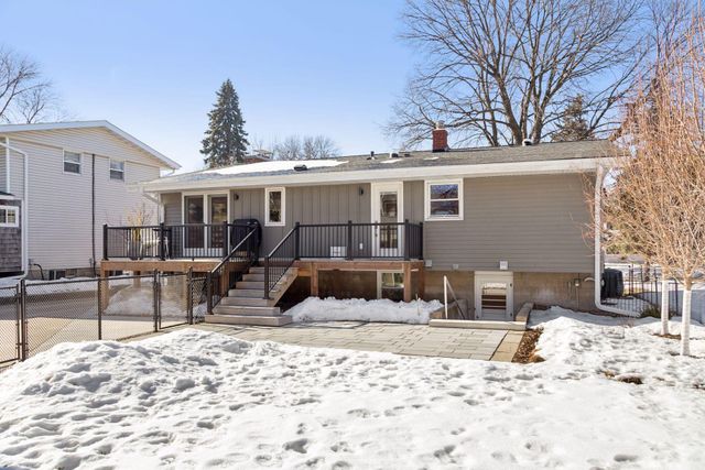 1790 Lake Street, Lauderdale, MN 55113