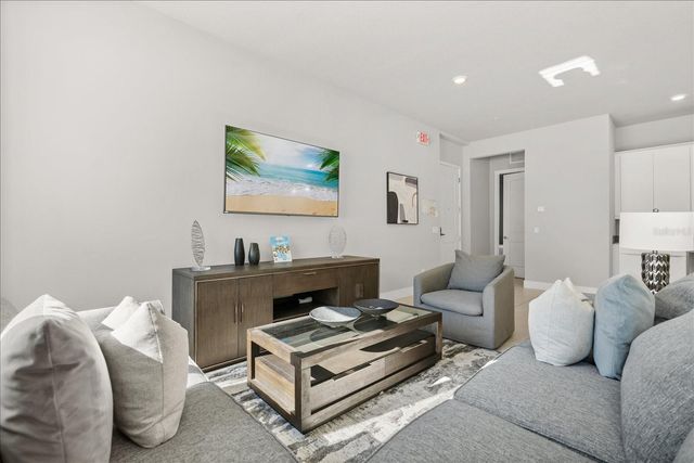 7760 SANDY RIDGE DRIVE 102, Reunion, FL 34747